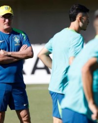 开云-多里瓦尔挨批 为何用不好小熊 为何不用恩德里克